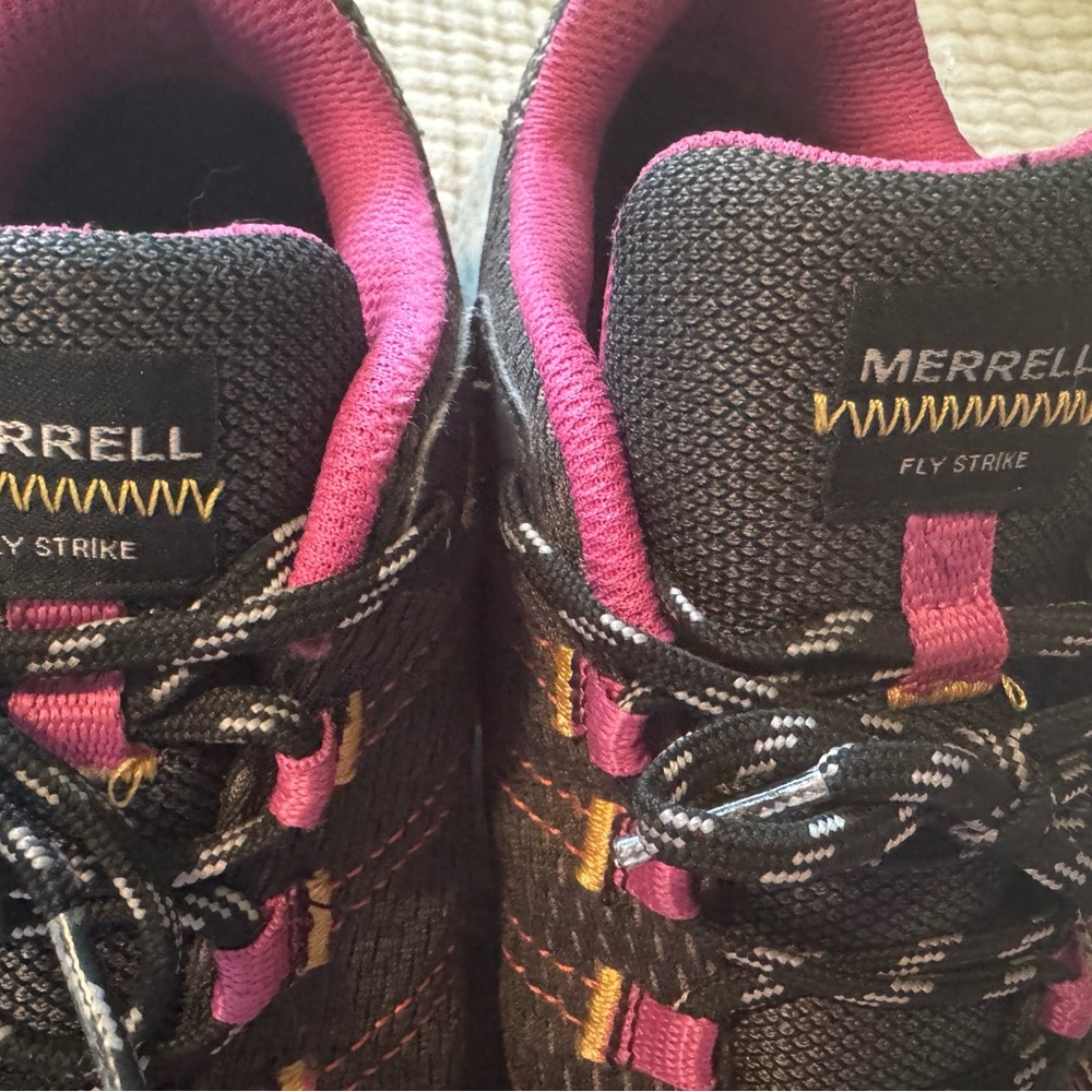 Merrell Women's Black and Pink Fly Strike Shoes - Picture 5 of 6